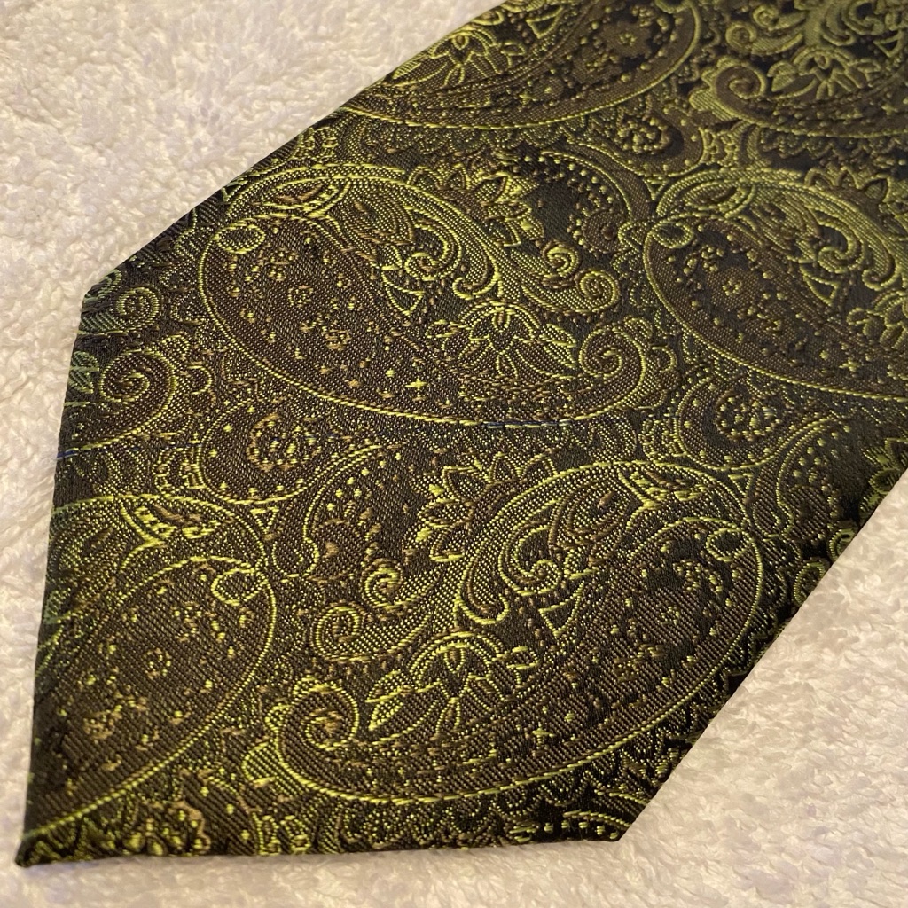 Brand New Stylish Tie By John Sparks Brand New Stylish Tie By John Sparks